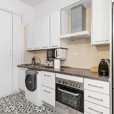 Urbanchicmalaga 2bedroom Oasis In Historic Centre