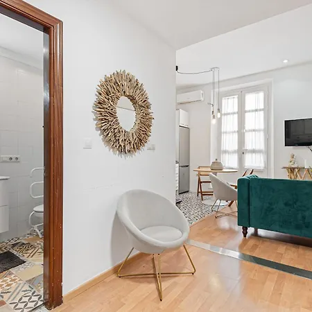 Urbanchicmalaga 2bedroom Oasis In Historic Centre Apartment Malaga