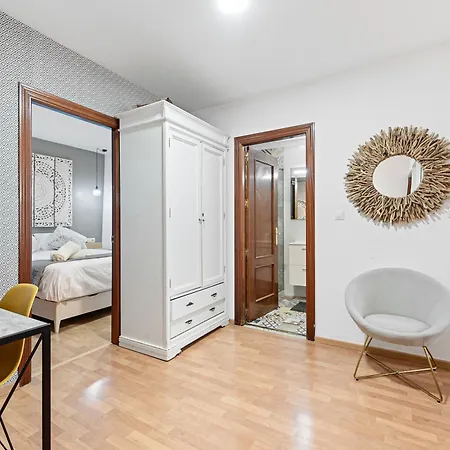 Urbanchicmalaga 2bedroom Oasis In Historic Centre * Malaga