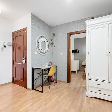 Apartment Urbanchicmalaga 2bedroom Oasis In Historic Centre *